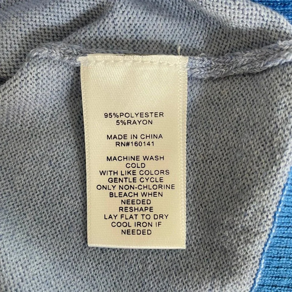 Daily Thread Short Sleeve Crew Neck Knit Sweater Duotone Blue + White Sz XS NWT - Picture 7 of 8